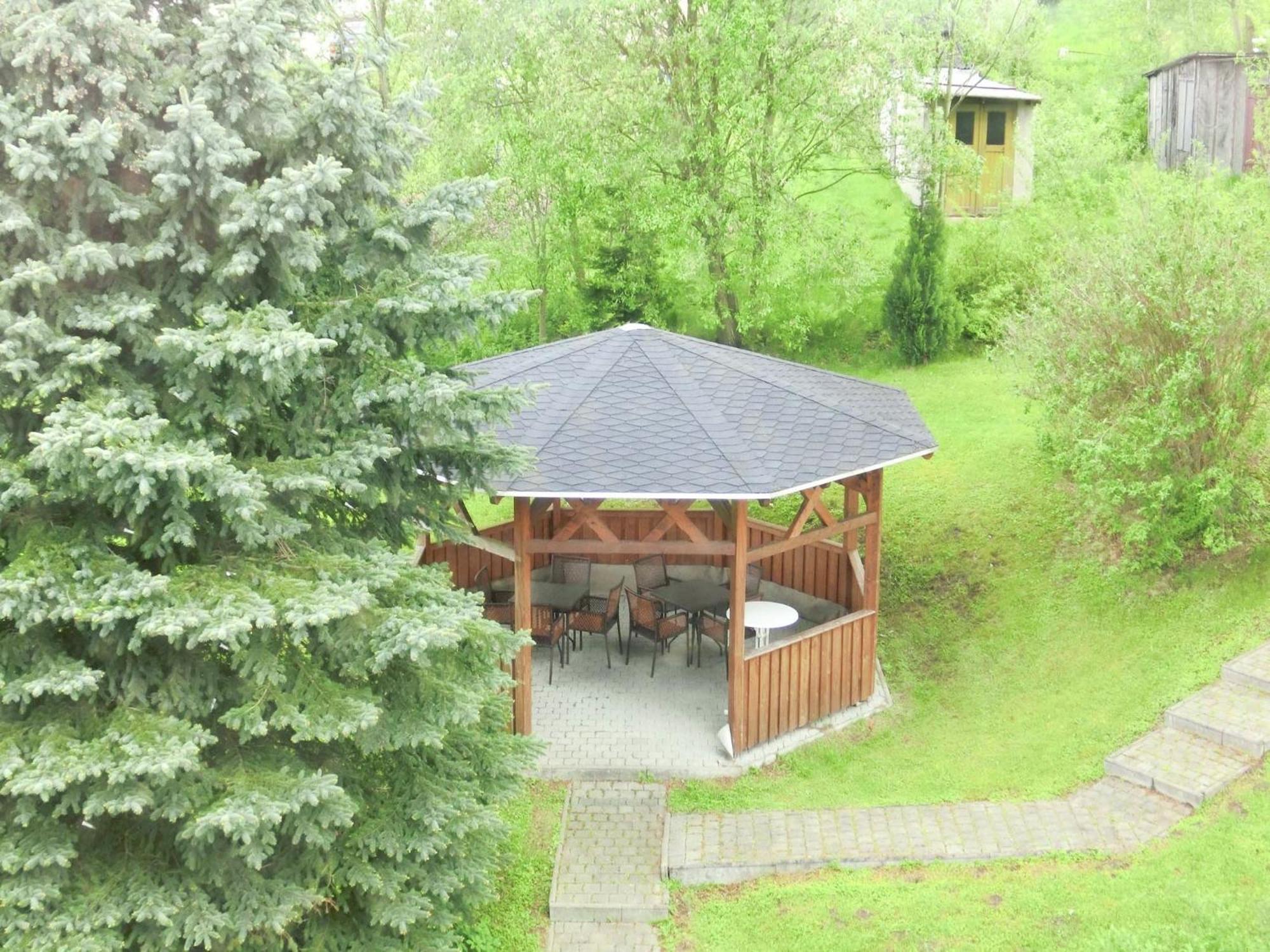 Alluring Villa In Grunhainichen Borstendorf With Garden Leubsdorf Exteriör bild